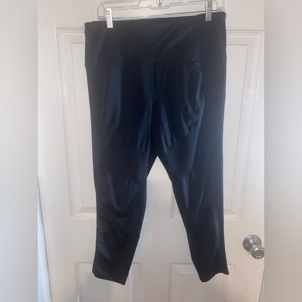 Tangerine Black Leggings